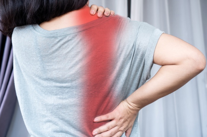 stiramento muscolare rimedi