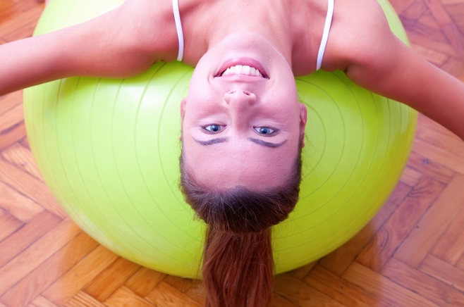 fitball per lo stretching e per variare l'allenamento